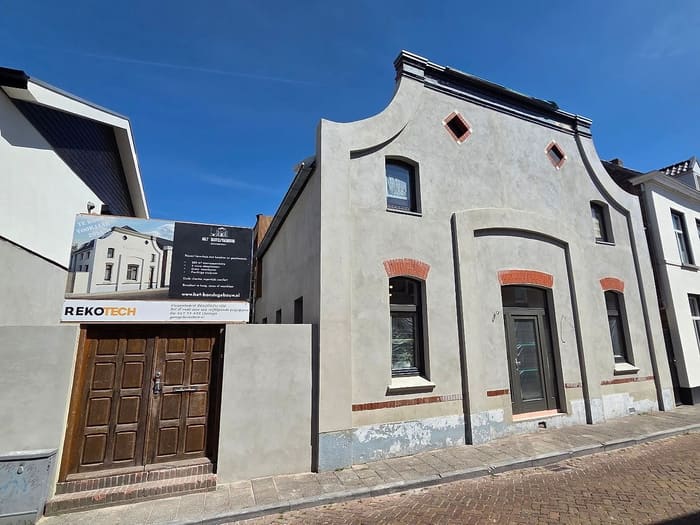 Premena továrne na cigary na dom